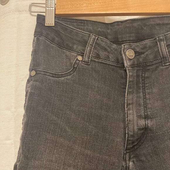 CHEAP MONDAY SUPER high rise stretchy jeans size 26-27 - Picture 2 of 6